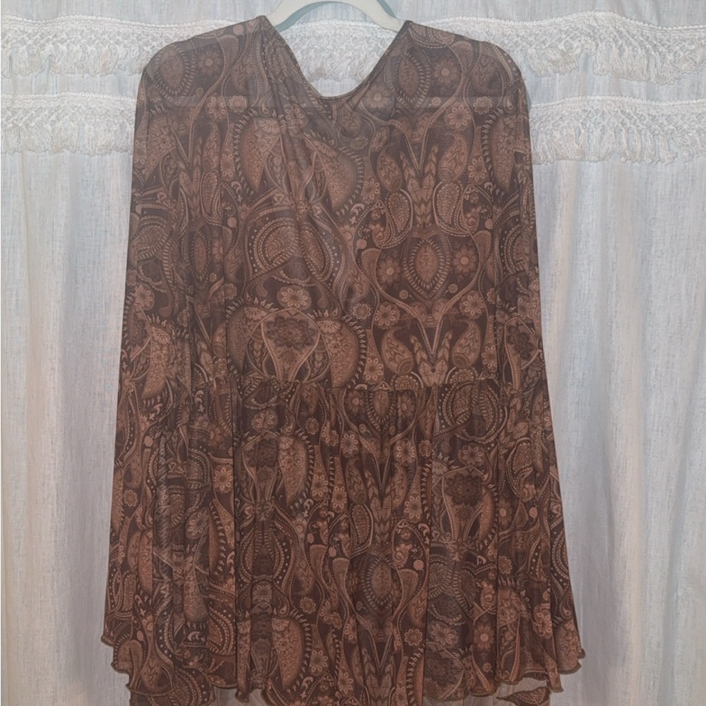 SHEIN Brown Paisley Print Tie-Front Top - Picture 2 of 3
